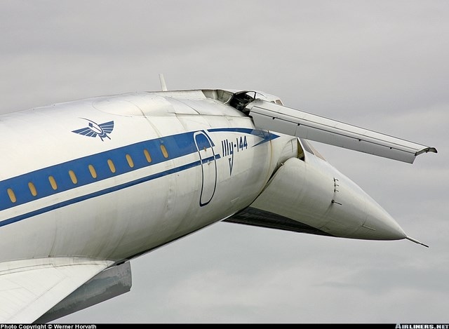 TU 144 Charger